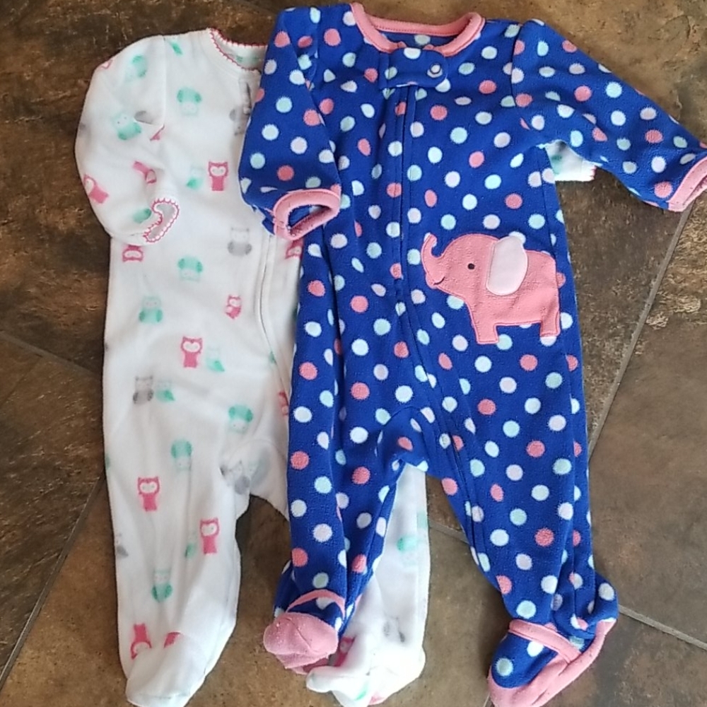 Bundle of 2 velour sleepers